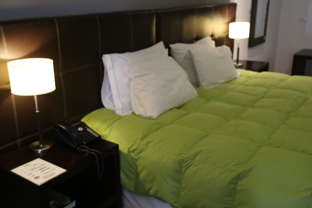 Hotel Neu 354 Neuquén Eksteriør billede